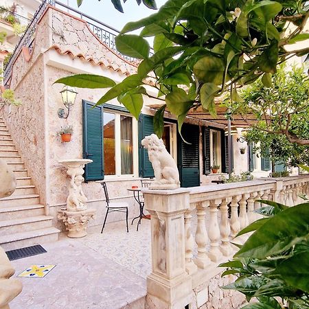 Donna Rosa - Your Home In Таормина Экстерьер фото