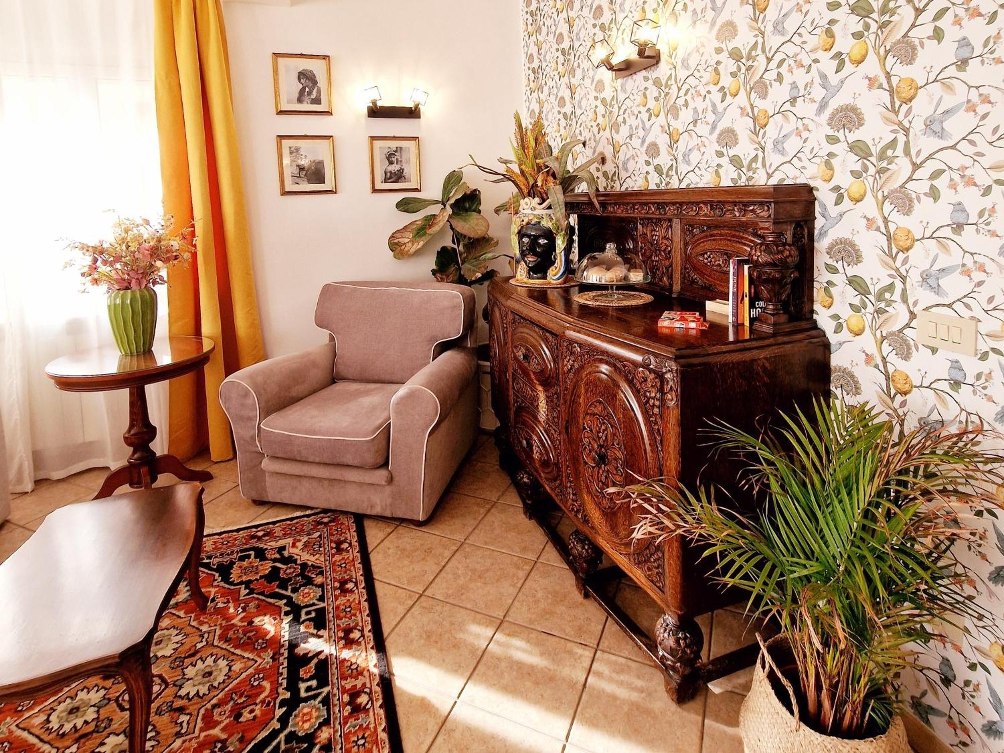 Donna Rosa - Your Home In Таормина Экстерьер фото