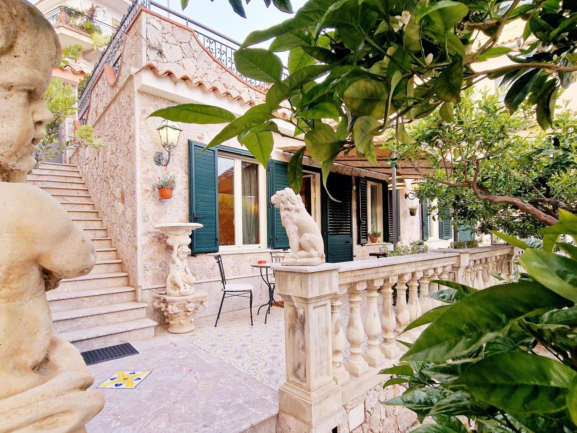Donna Rosa - Your Home In Таормина Экстерьер фото